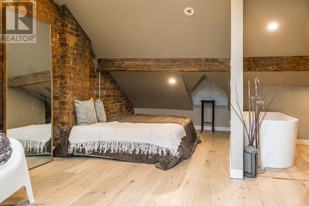 20 Peter Street, Hamilton, Ontario  L8R 1T2 - Photo 40 - 40684380