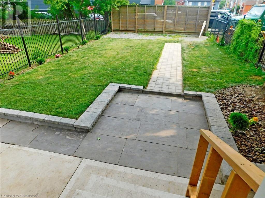 8 Harvey Street, Hamilton, Ontario  L8L 2L8 - Photo 10 - 40684888