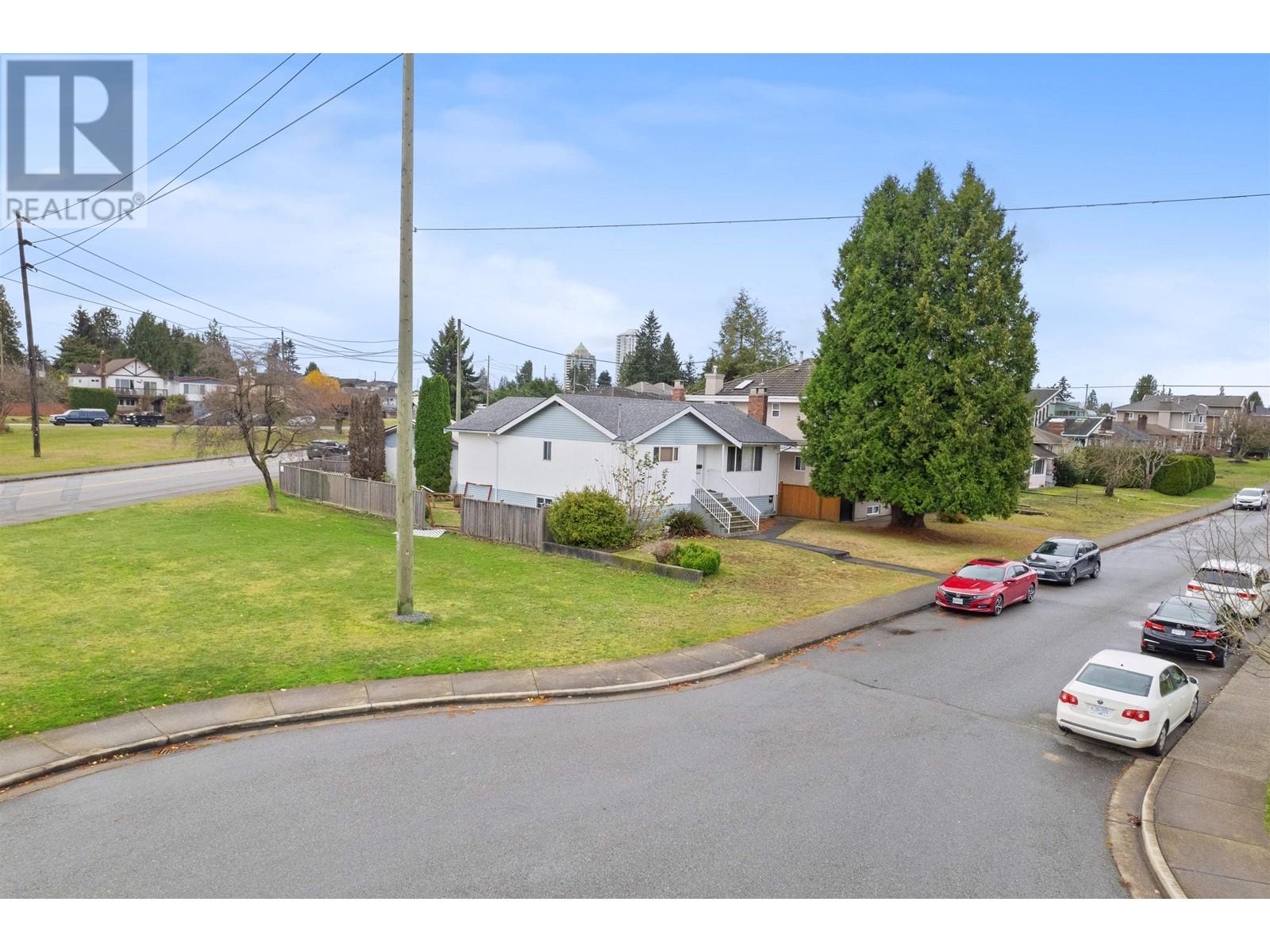 7068 Burford Street, Burnaby, British Columbia V5E 1S2 - Photo 7 - R2946576