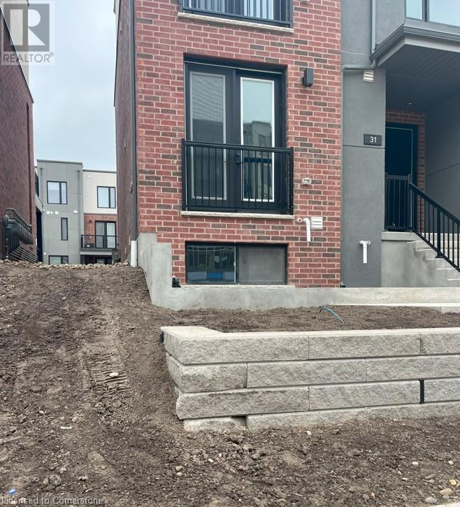 99 Roger Street Unit# 31, Waterloo, Ontario  N2J 1A4 - Photo 2 - 40687877