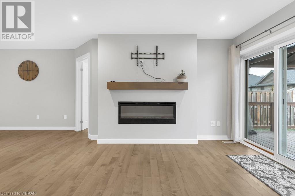 143 Denrich Avenue, Tillsonburg, Ontario  N4G 0H2 - Photo 13 - 40687757