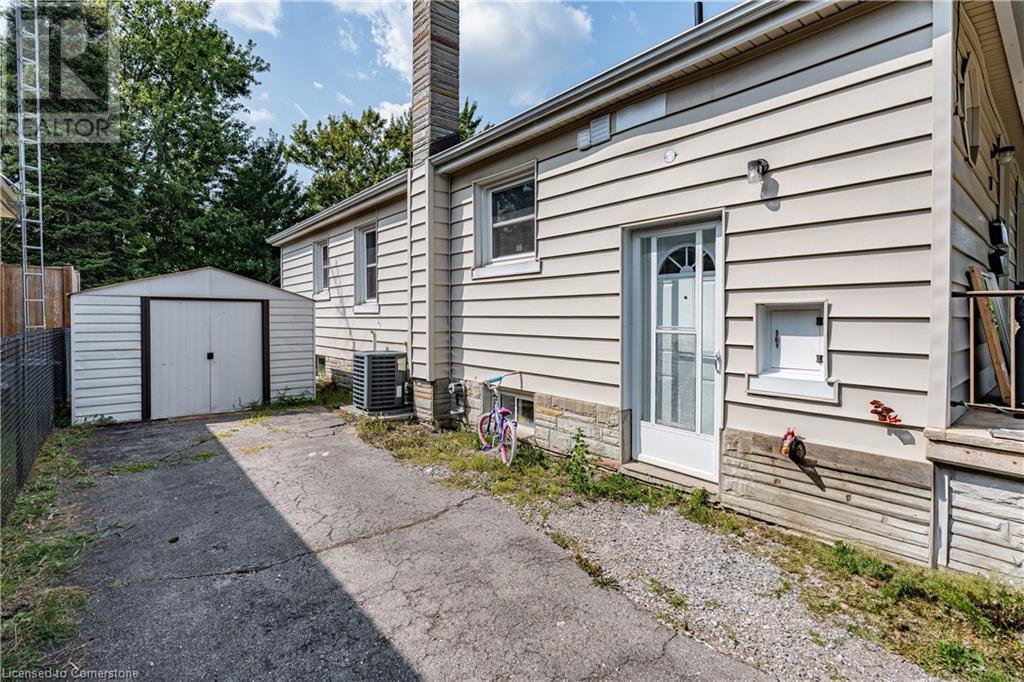 17 Prestwick Avenue, St. Catharines, Ontario  L2P 2E5 - Photo 25 - 40683099