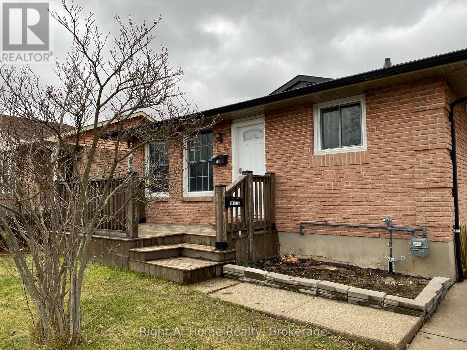 Upper - 130 Rockwood Avenue, St. Catharines (455 - Secord Woods), Ontario  L2P 3R8 - Photo 1 - X11909198