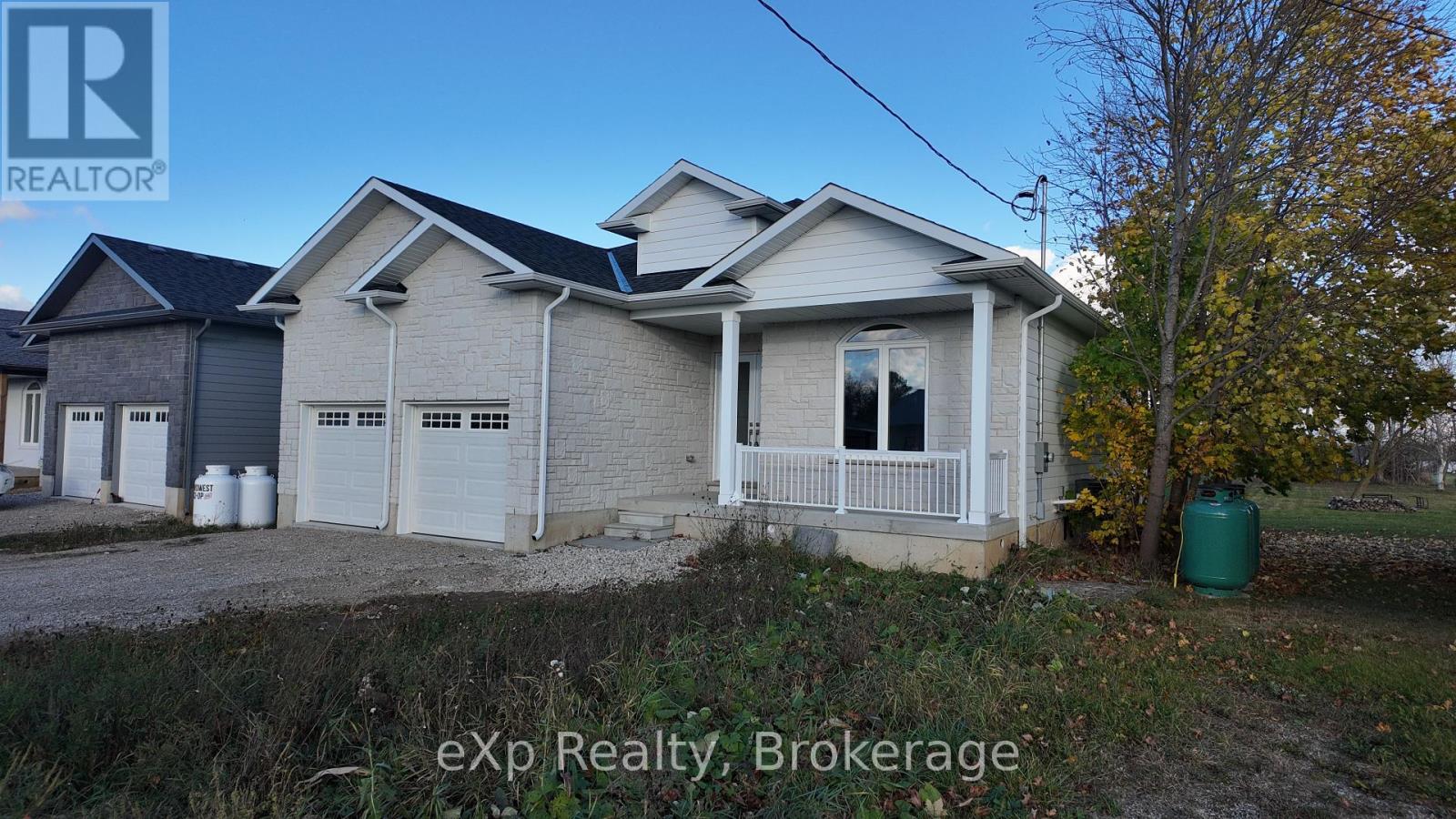 221 Forler Street, West Grey, Ontario  N0G 2M0 - Photo 2 - X11909183