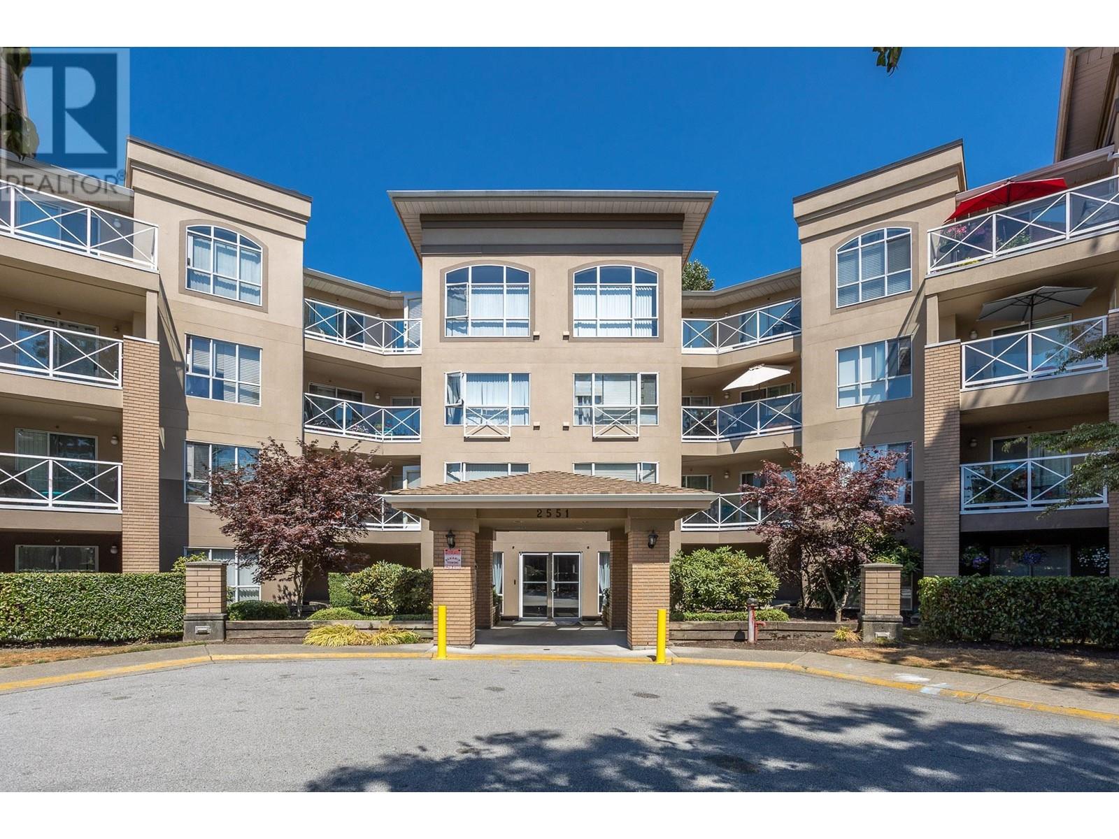 121 2551 Parkview Lane, Port Coquitlam, British Columbia  V3C 6J8 - Photo 3 - R2951819