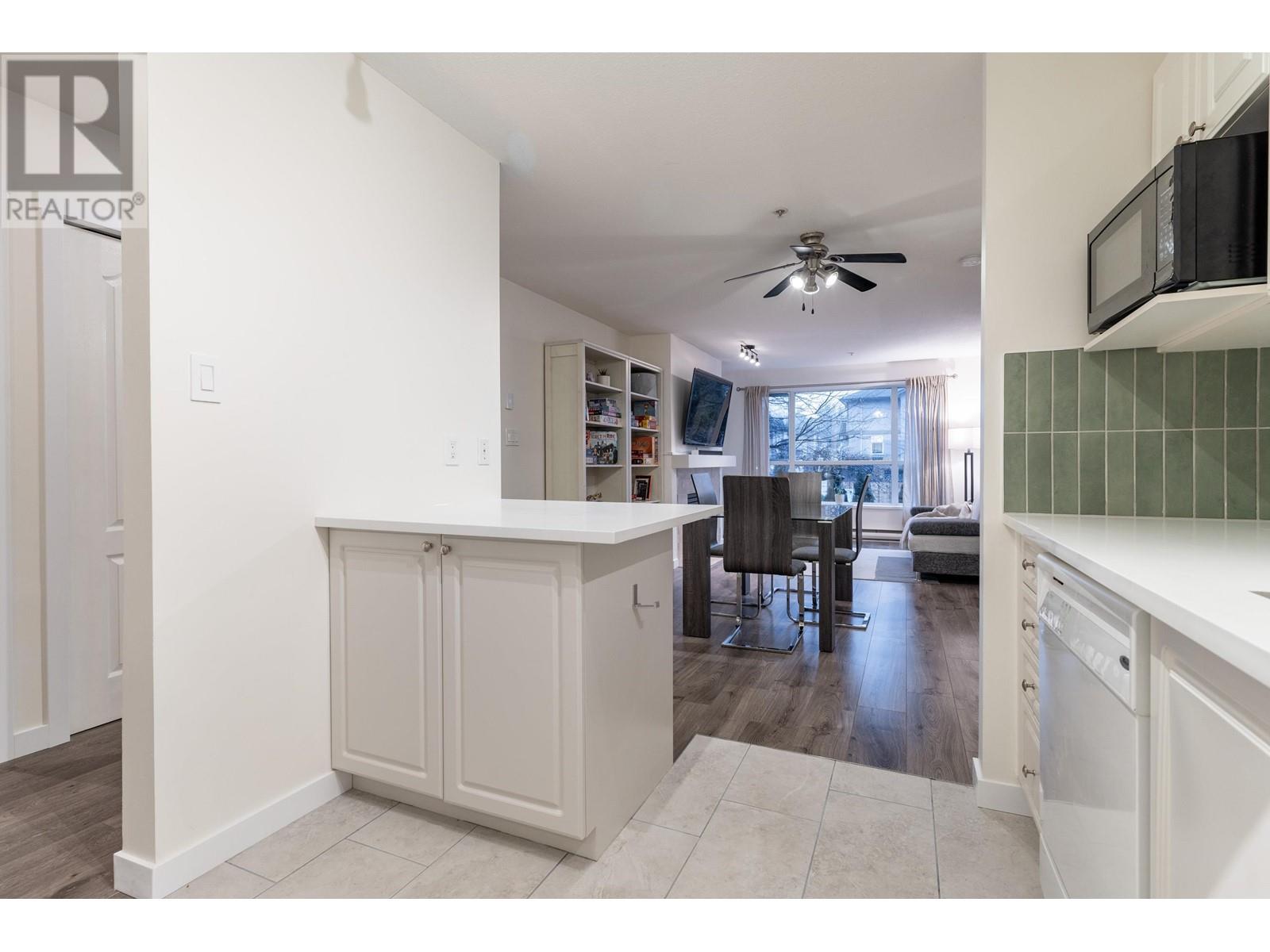 121 2551 Parkview Lane, Port Coquitlam, British Columbia  V3C 6J8 - Photo 9 - R2951819