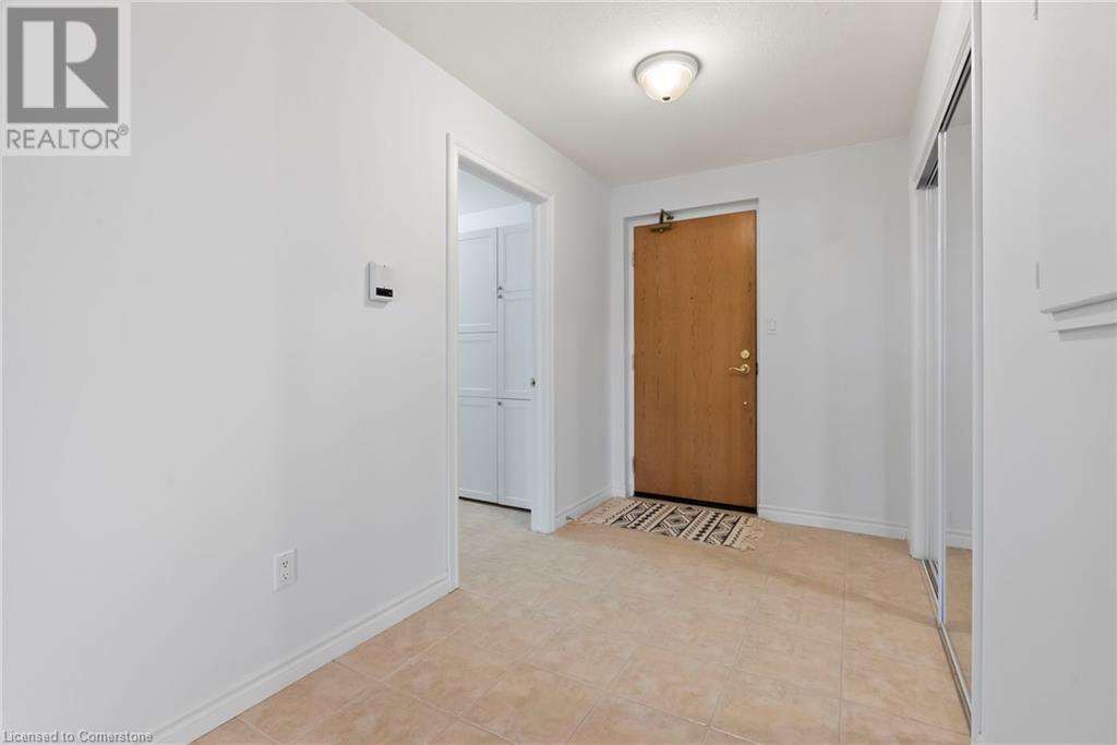 401 Birmingham Street E Unit# 207, Mount Forest, Ontario  N0G 2L2 - Photo 6 - 40687994