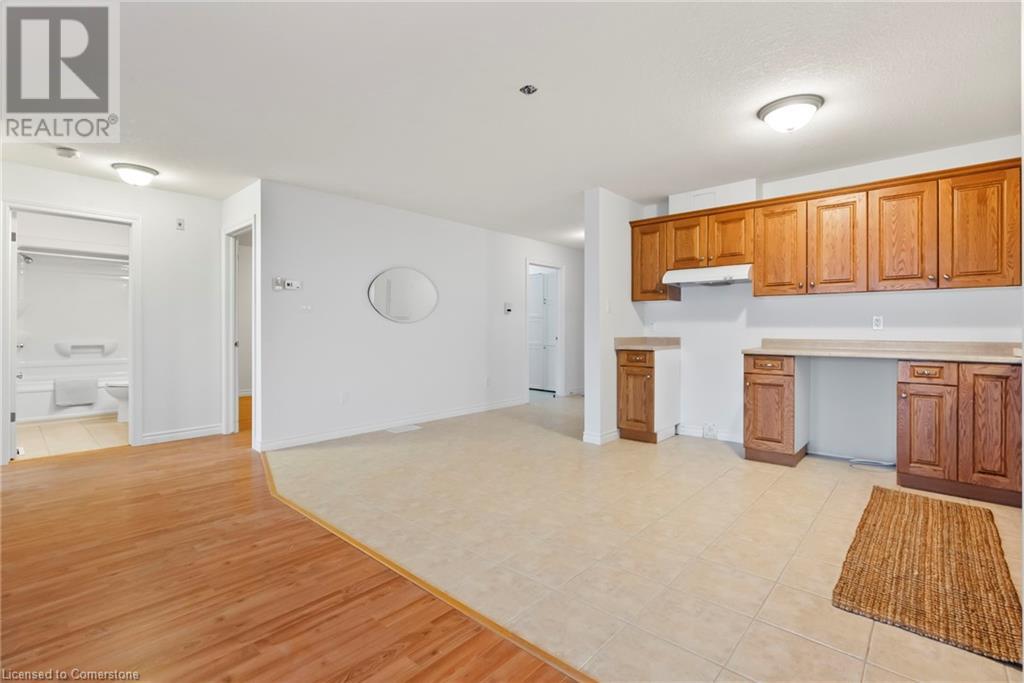 401 Birmingham Street E Unit# 207, Mount Forest, Ontario  N0G 2L2 - Photo 9 - 40687994