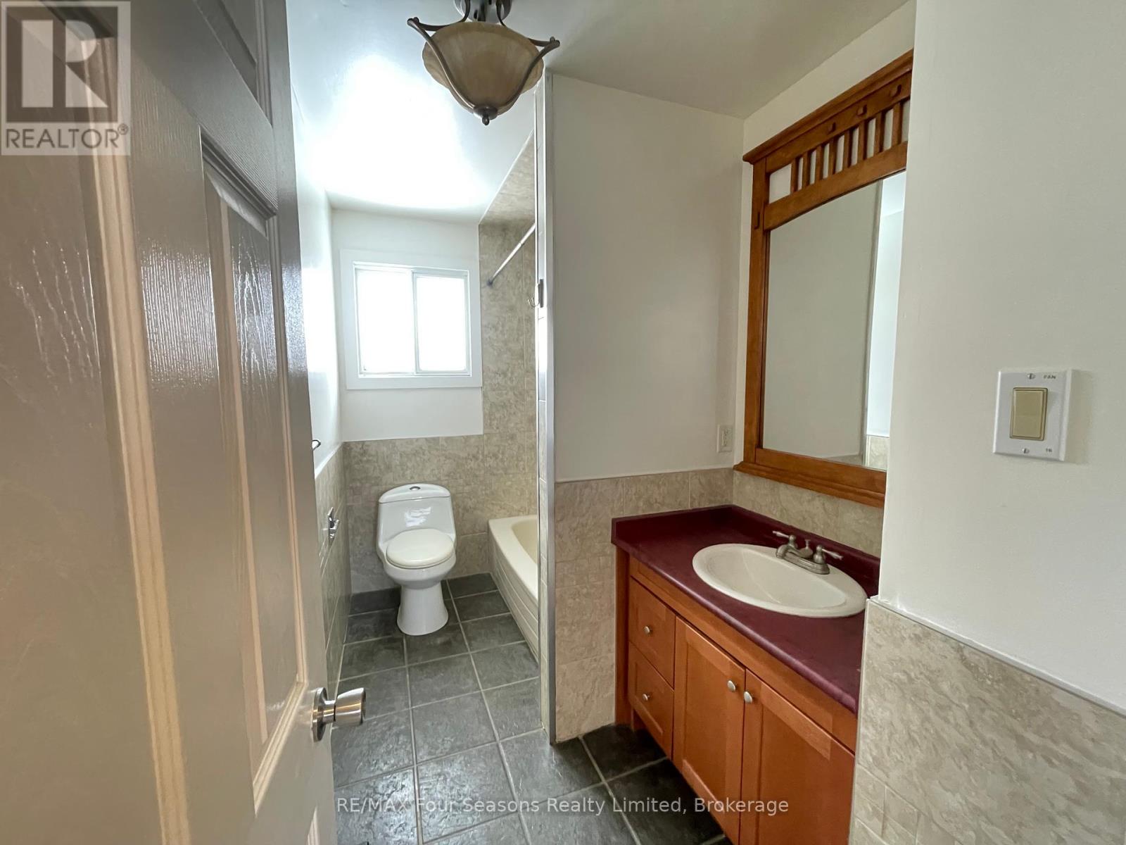 124 Niagara Street, Collingwood, Ontario  L9Y 3X9 - Photo 10 - S11888286