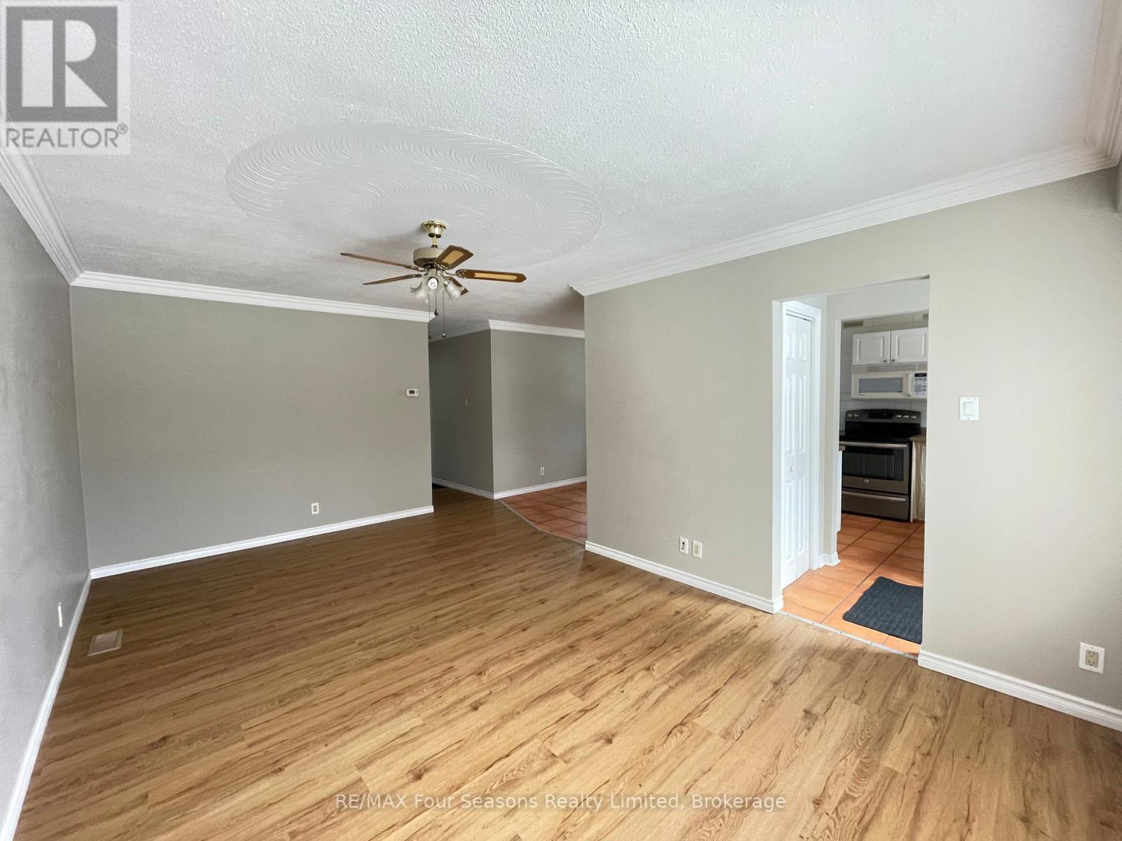 124 Niagara Street, Collingwood, Ontario  L9Y 3X9 - Photo 12 - S11888286