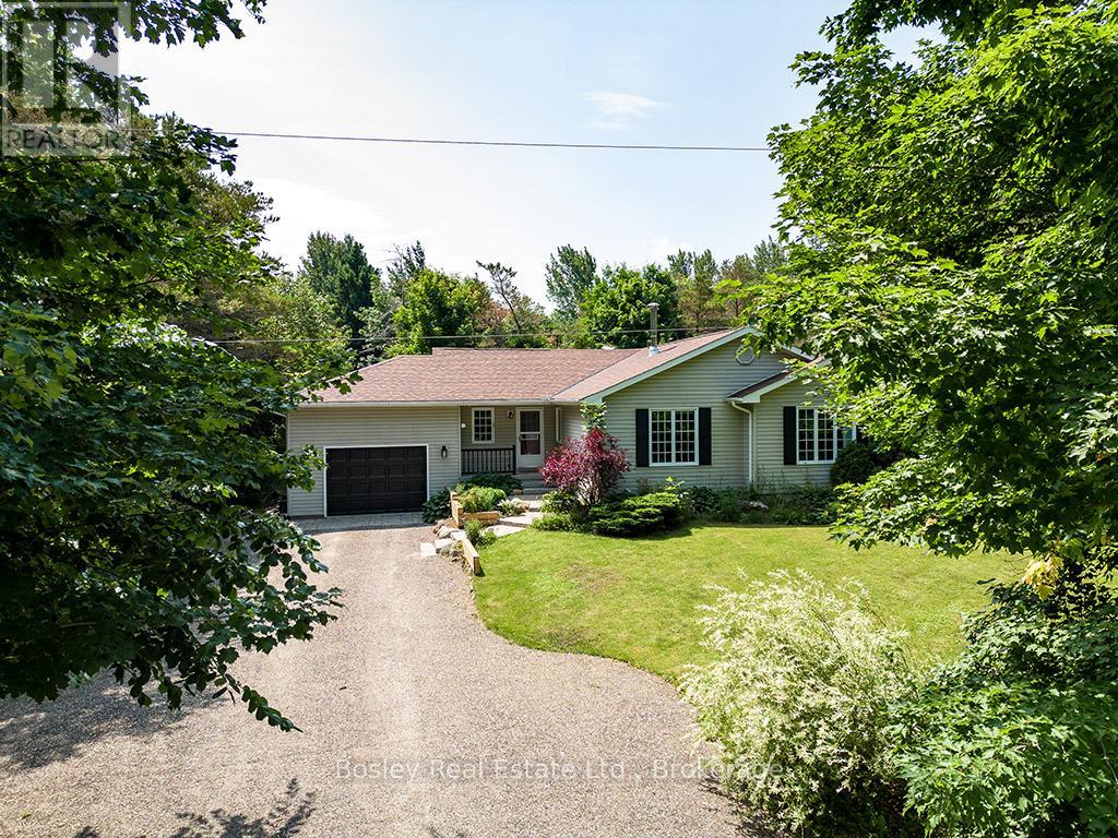 136 Maple Lane, Blue Mountains, Ontario  N0H 2E0 - Photo 3 - X9392623