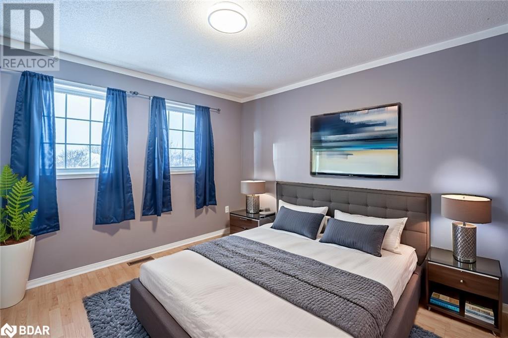 56 Draper Crescent, Barrie, Ontario  L4N 6B1 - Photo 11 - 40687979