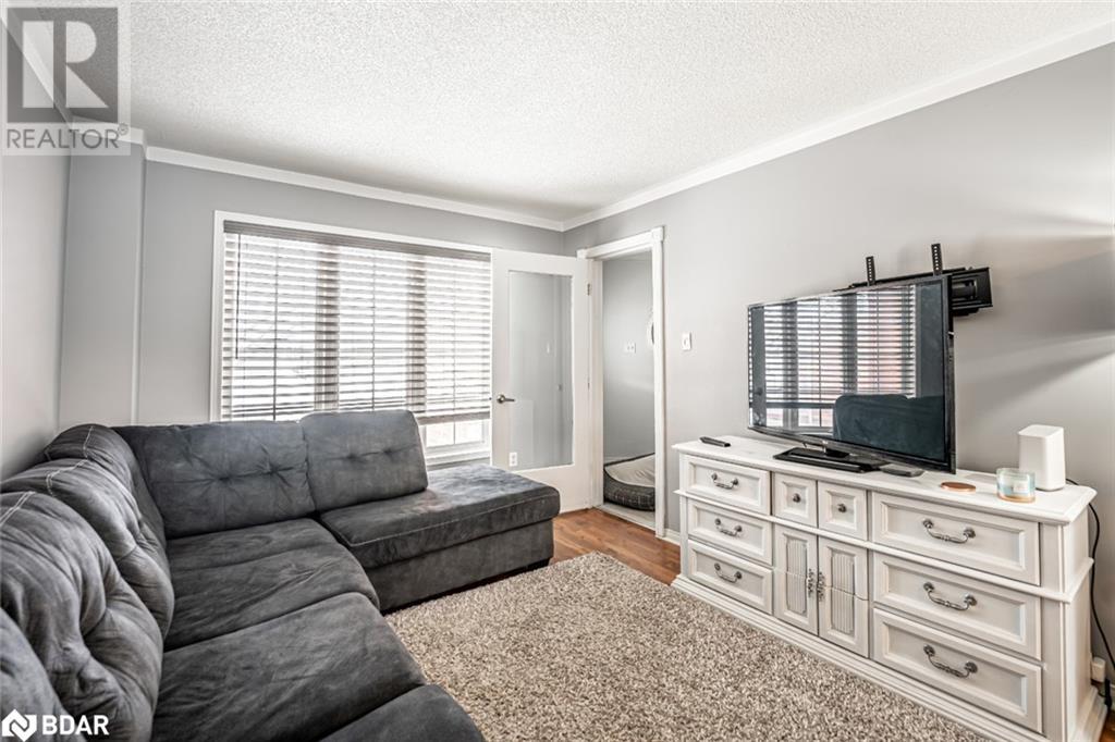 56 Draper Crescent, Barrie, Ontario  L4N 6B1 - Photo 7 - 40687979