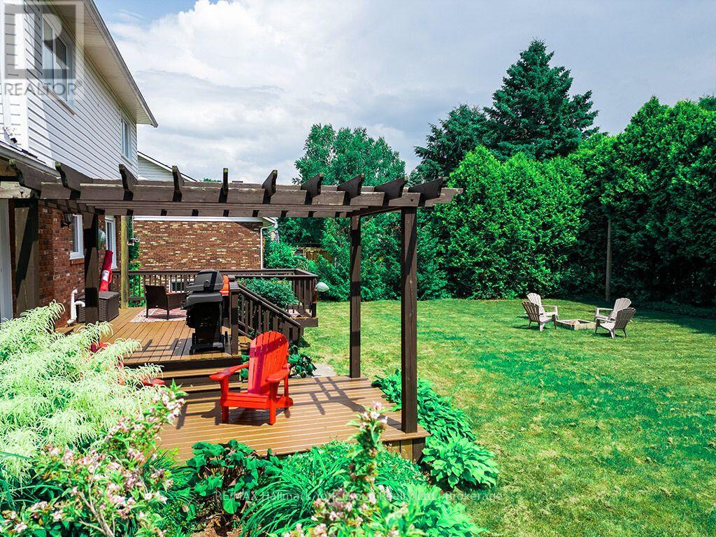 17 Mckean Boulevard, Clearview, Ontario  L0M 1P0 - Photo 3 - S11909280