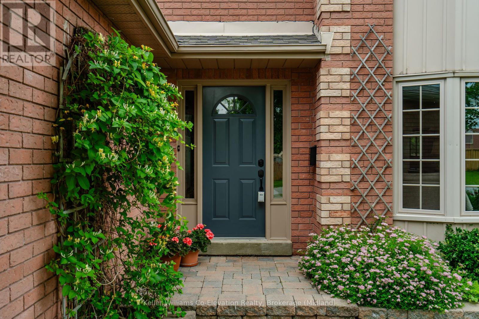 167 Luckport Crescent, Midland, Ontario  L4R 4Y1 - Photo 3 - S10439324