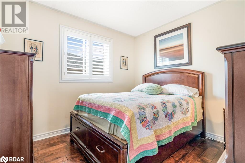 112 Crompton Drive, Barrie, Ontario  L4M 6N9 - Photo 11 - 40687867
