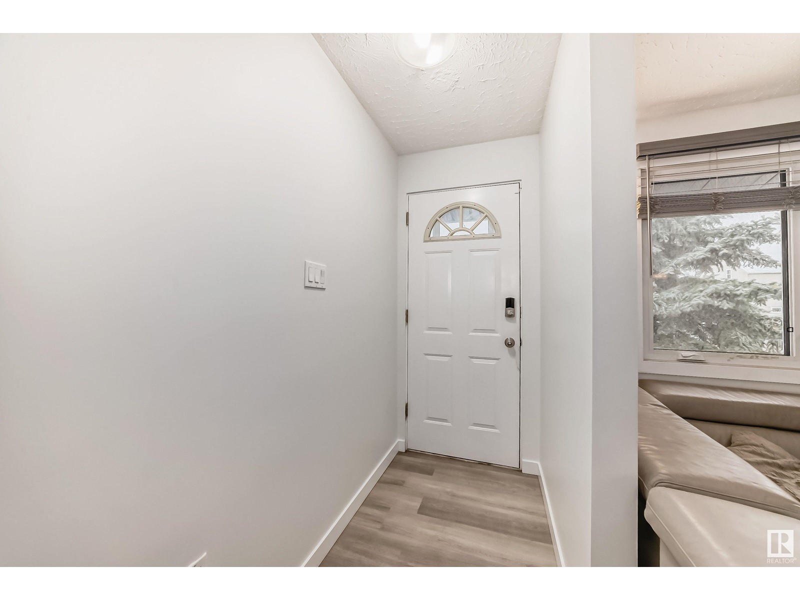 13511 127 St Nw, Edmonton, Alberta  T5L 1B8 - Photo 4 - E4417138