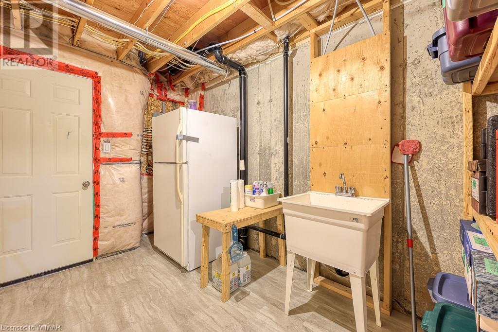 1154 Caen Avenue, Woodstock, Ontario  N4T 0G3 - Photo 35 - 40671072