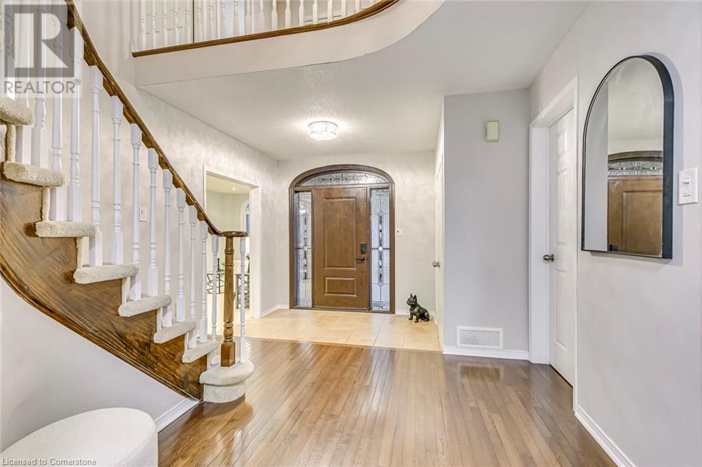 435 March Crescent, Oakville, Ontario  L6H 5X7 - Photo 5 - 40669103