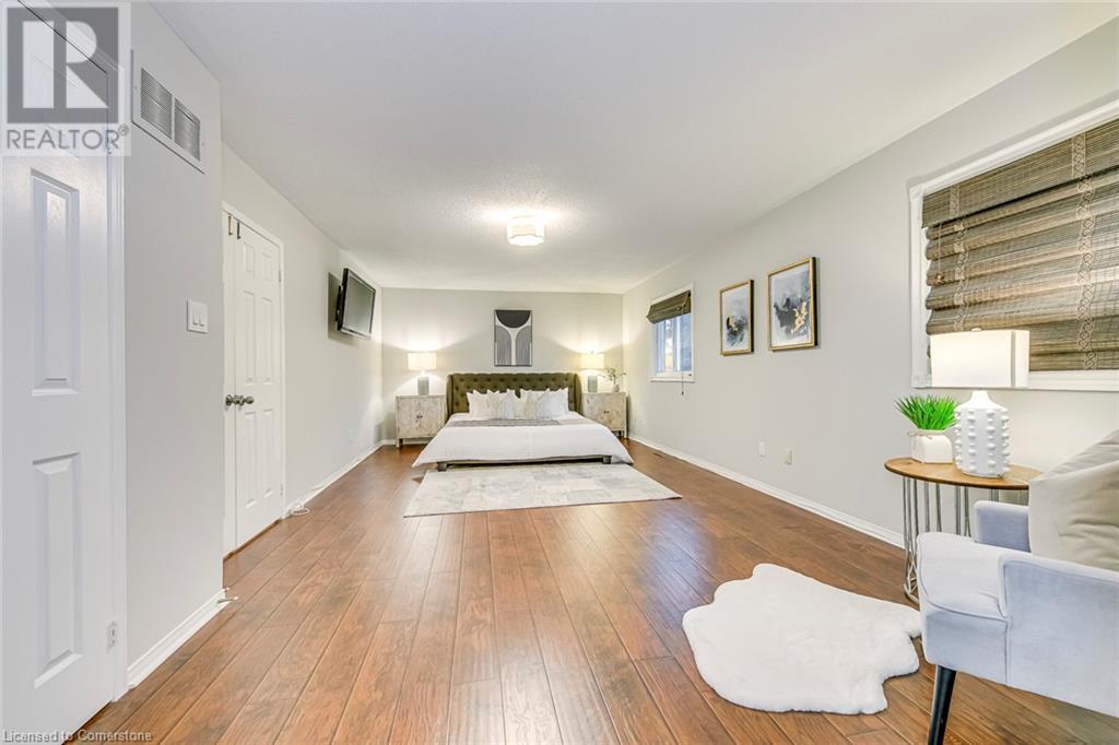 435 March Crescent, Oakville, Ontario  L6H 5X7 - Photo 27 - 40669103