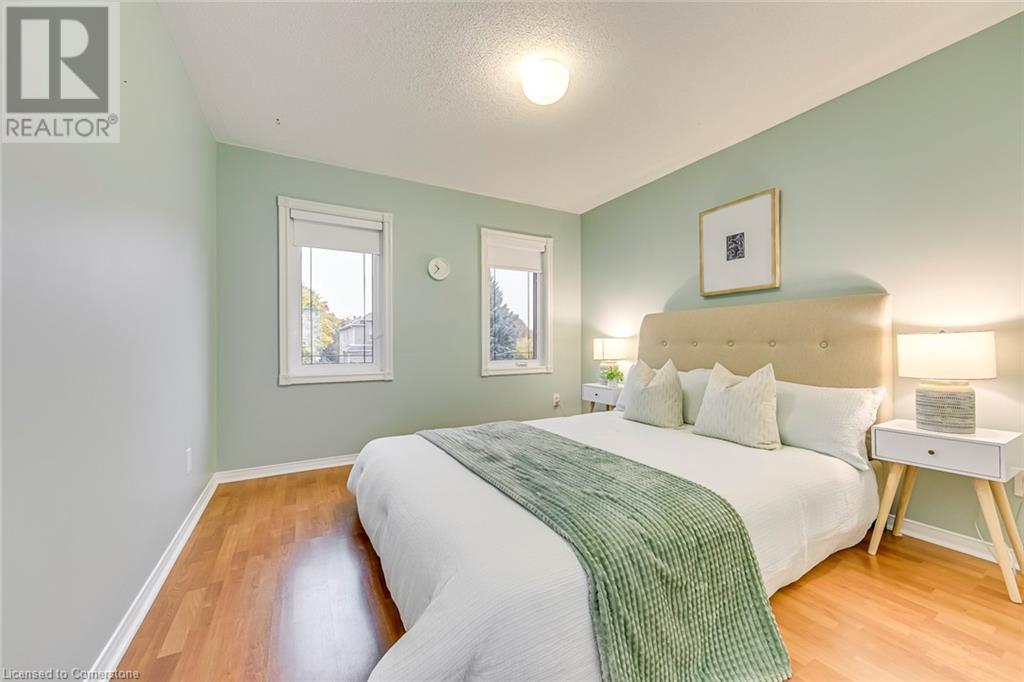 435 March Crescent, Oakville, Ontario  L6H 5X7 - Photo 39 - 40669103