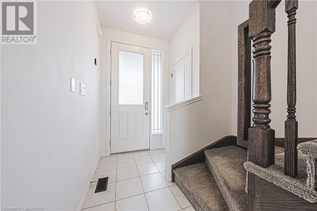 31 Ladd Avenue, Brantford, Ontario  N3T 0T4 - Photo 5 - 40688031