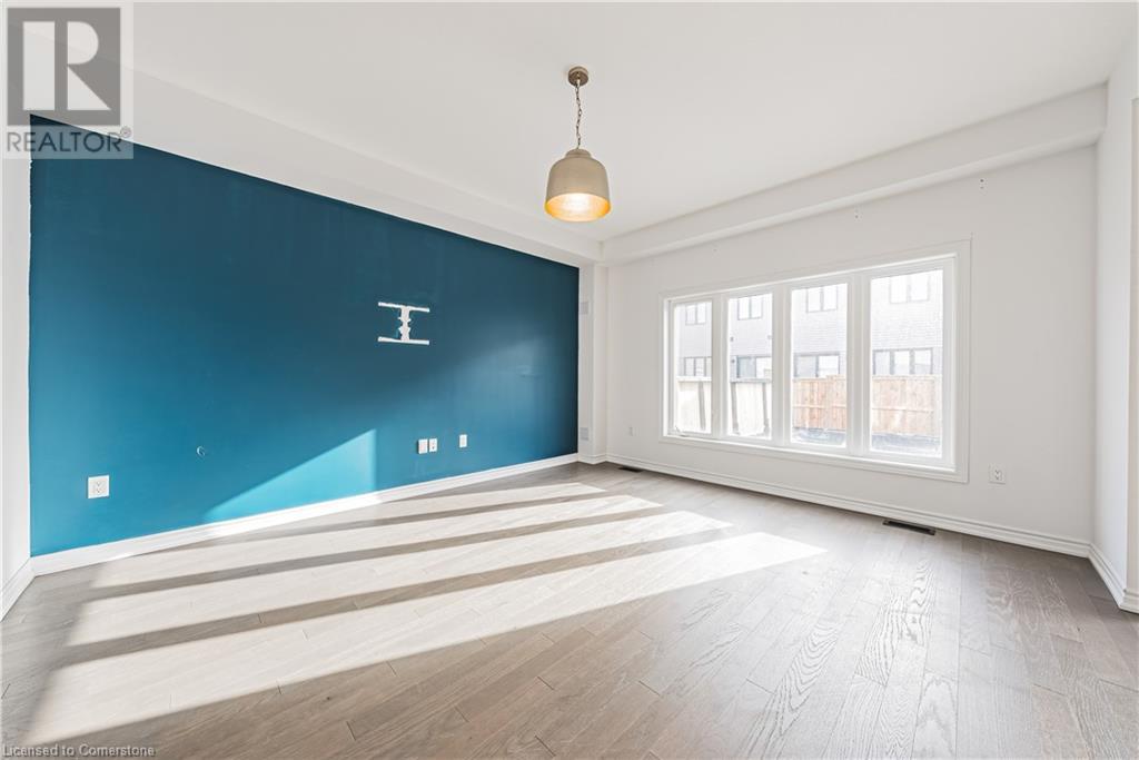 31 Ladd Avenue, Brantford, Ontario  N3T 0T4 - Photo 8 - 40688031