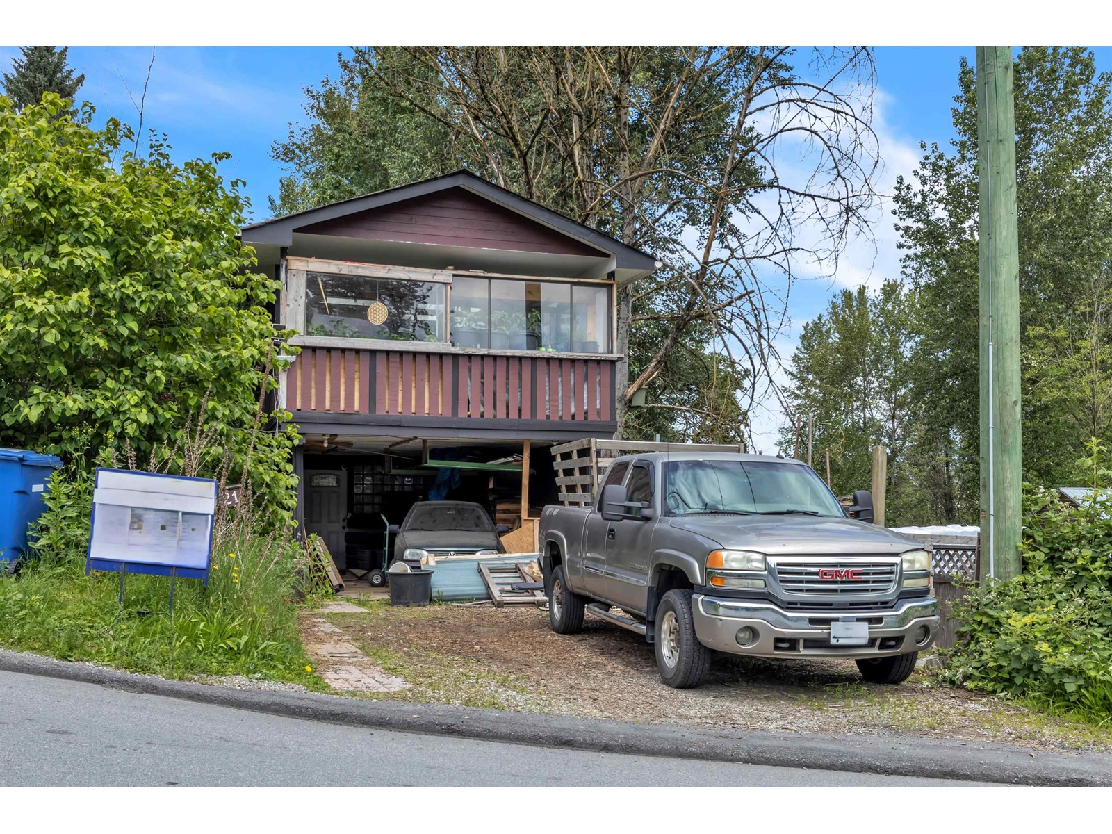 Property at 33721 MOREY AVENUE image 3