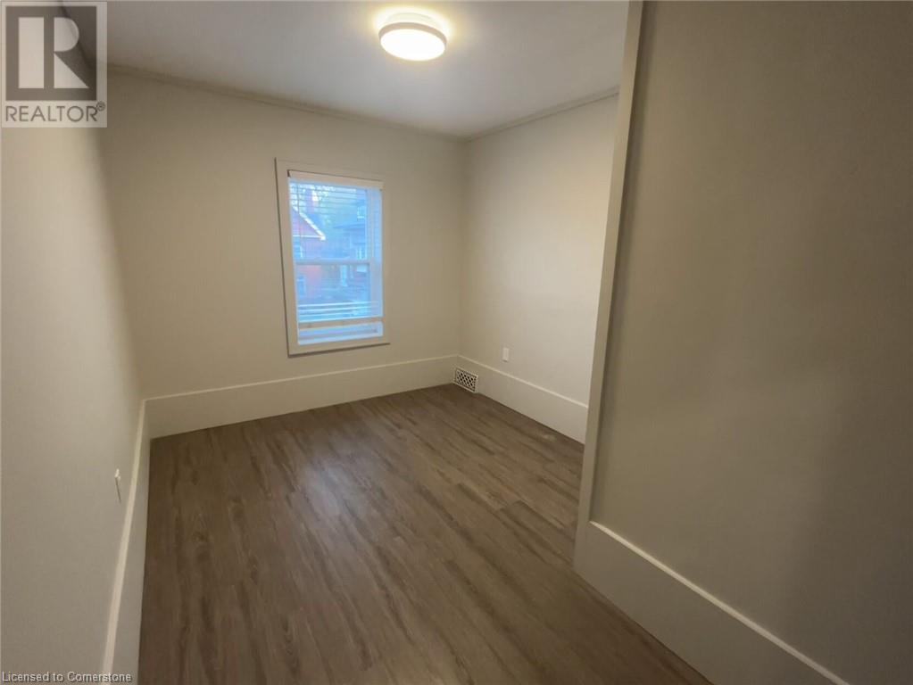 36 Sherman Avenue S Unit# 2, Hamilton, Ontario  L8M 2P4 - Photo 6 - 40688030