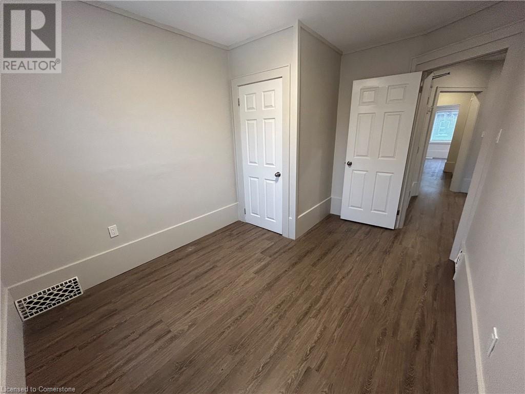 36 Sherman Avenue S Unit# 2, Hamilton, Ontario  L8M 2P4 - Photo 7 - 40688030