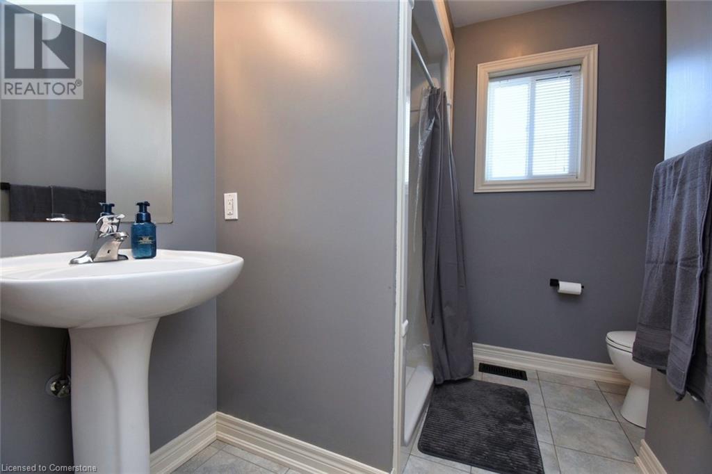 160 Wallace Avenue S, Welland, Ontario  L3B 1R5 - Photo 23 - 40687735