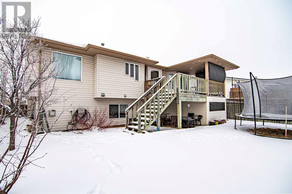 13 Leung Close, Red Deer, Alberta  T4R 2W6 - Photo 6 - A2184413