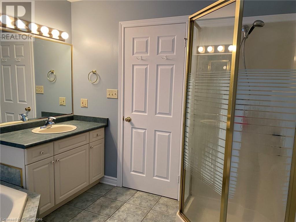 8047 Harvest Crescent Unit# Upper, Niagara Falls, Ontario  L2H 3G6 - Photo 8 - 40688029