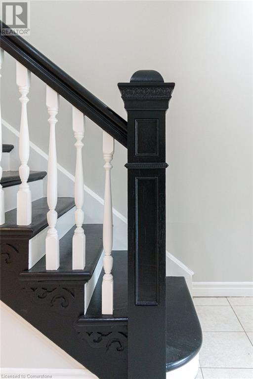 38 Fairleigh Avenue N, Hamilton, Ontario  L8L 6H2 - Photo 15 - 40687609