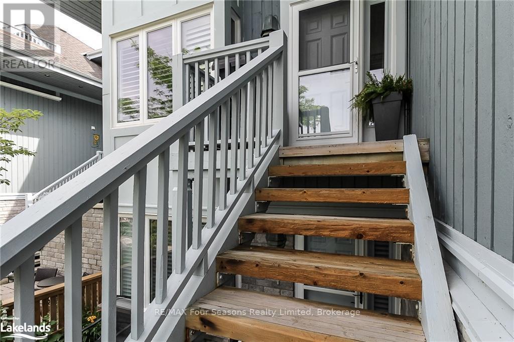 838 Suncrest Circle, Collingwood, Ontario  L9Y 5C7 - Photo 4 - S10438131