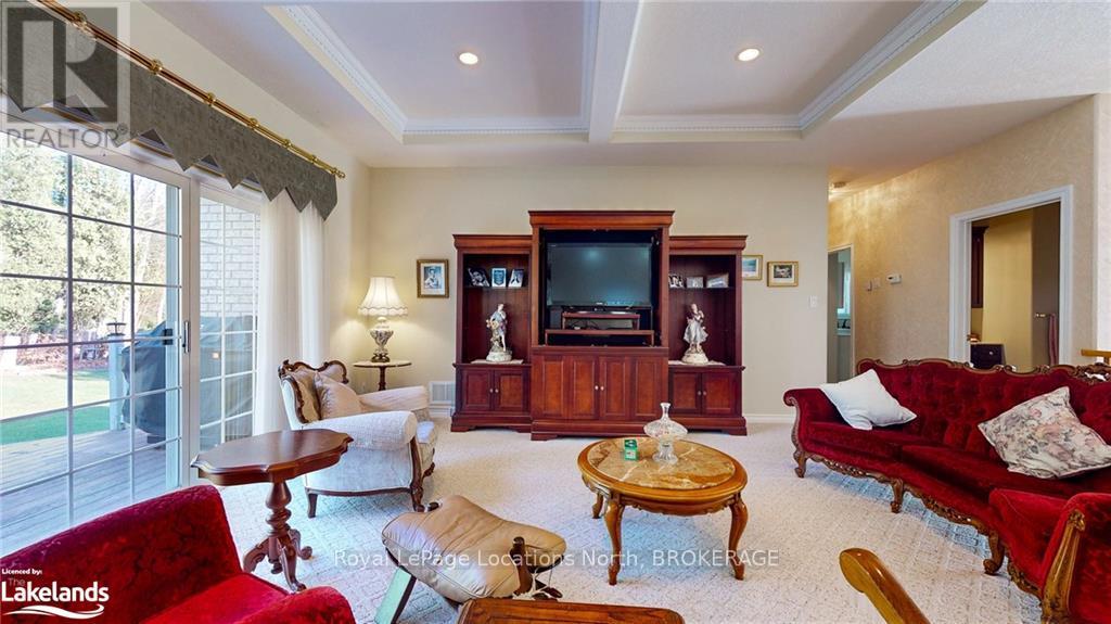 26 Fairway Crescent, Wasaga Beach, Ontario  L9Z 1B9 - Photo 16 - S10440042