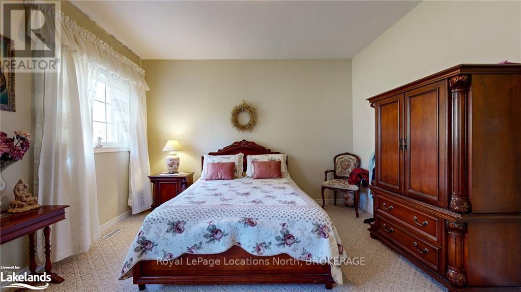 26 Fairway Crescent, Wasaga Beach, Ontario  L9Z 1B9 - Photo 31 - S10440042