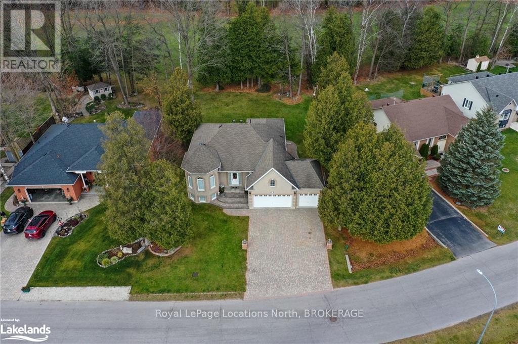 26 Fairway Crescent, Wasaga Beach, Ontario  L9Z 1B9 - Photo 4 - S10440042