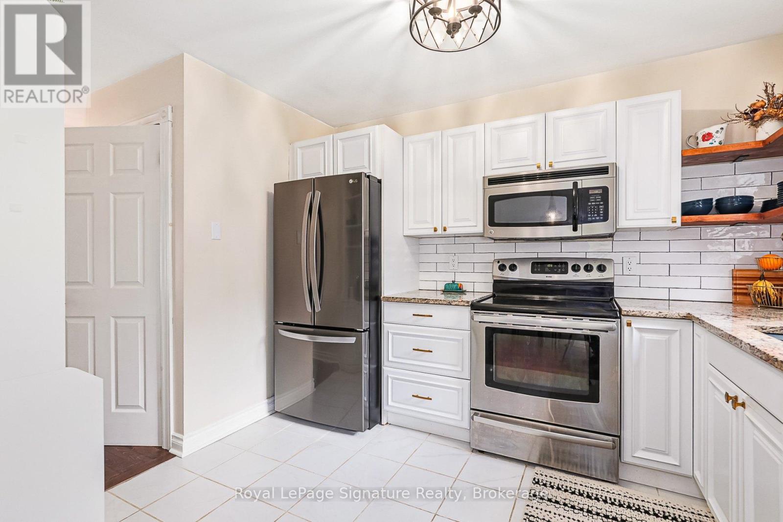 89 Dillon Drive, Collingwood, Ontario  L9Y 4S4 - Photo 4 - S11909475