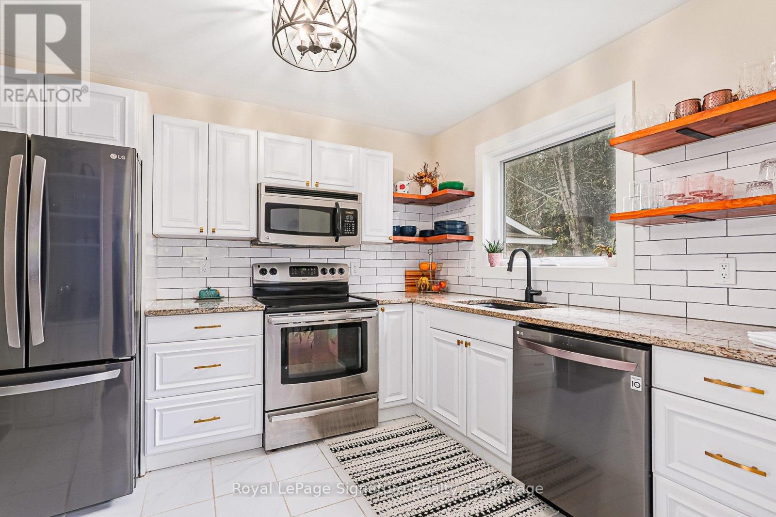 89 Dillon Drive, Collingwood, Ontario  L9Y 4S4 - Photo 5 - S11909475