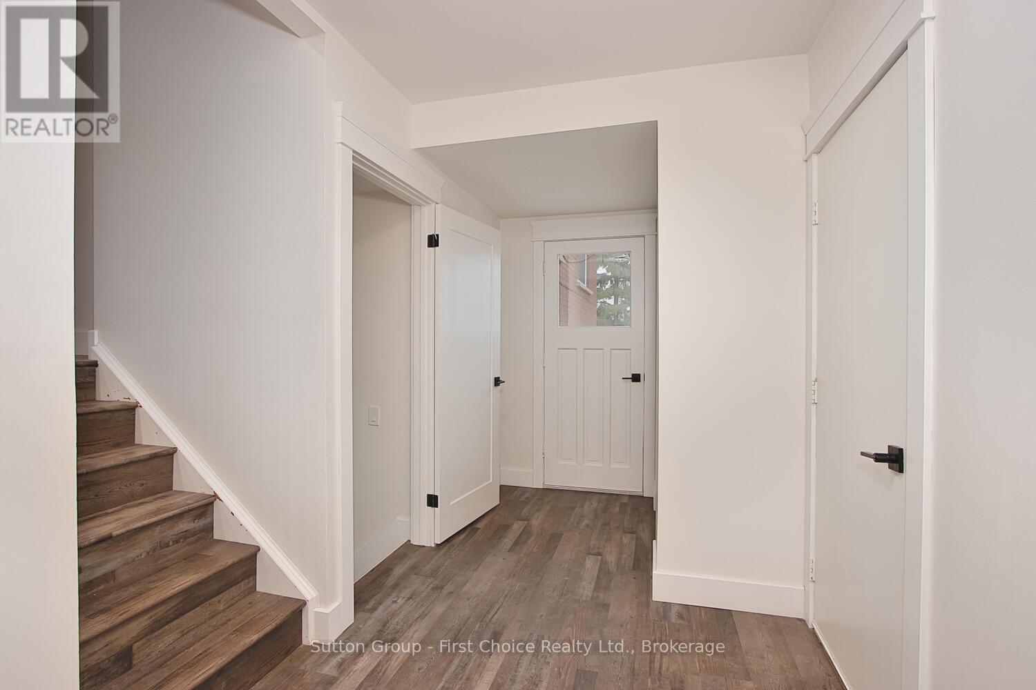 131 Briarhill Drive, Stratford, Ontario  N5A 6N6 - Photo 5 - X11909470