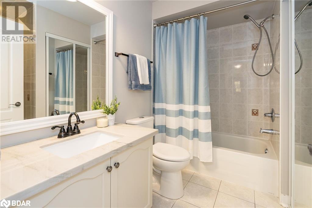 28 Camelot Square, Barrie, Ontario  L4M 0C3 - Photo 27 - 40680486