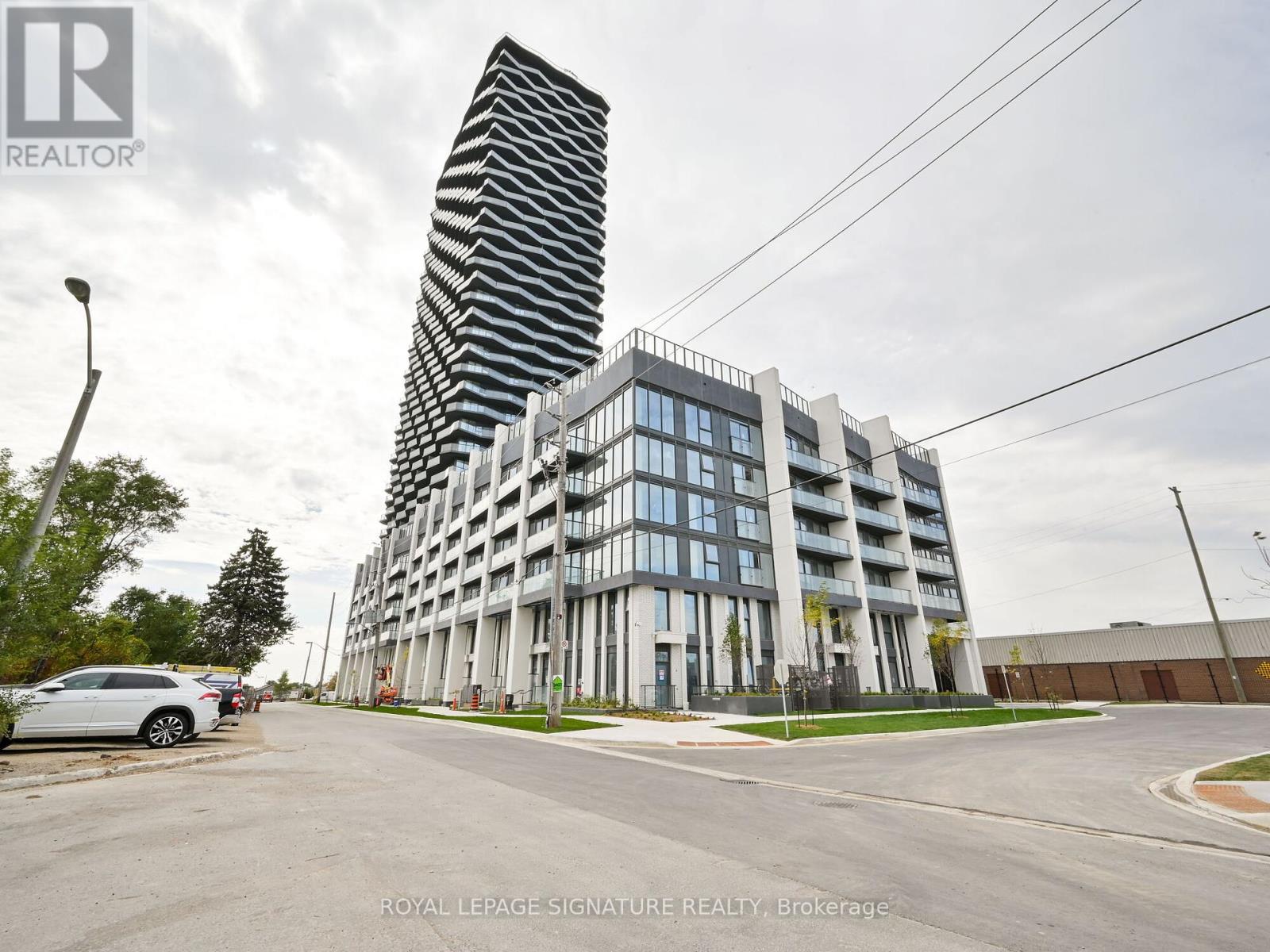 1807 - 36 ZORRA STREET, Toronto, Ontario