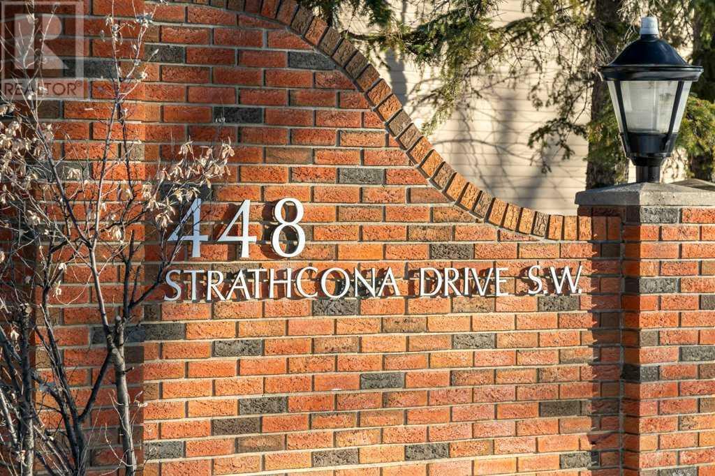 10, 448 Strathcona Drive Sw, Calgary, Alberta  T3H 1M3 - Photo 5 - A2183272