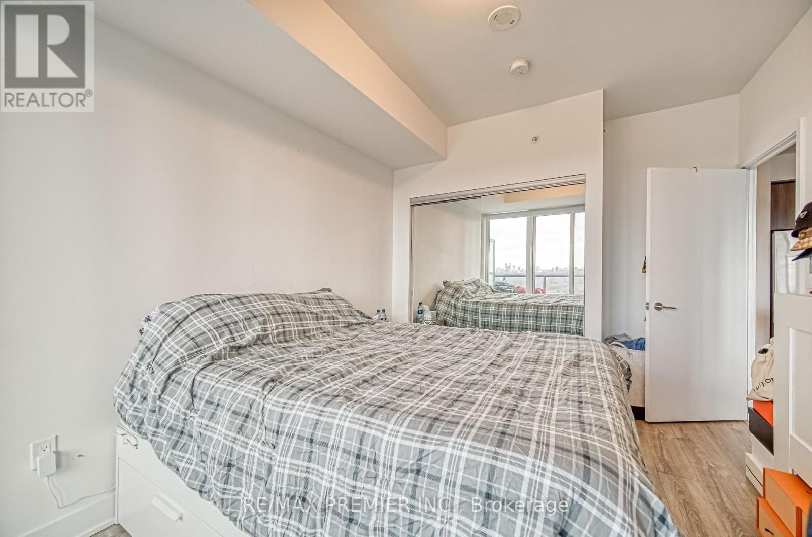 2712 - 30 Shore Breeze Drive, Toronto, Ontario  M8V 0C7 - Photo 23 - W11909485