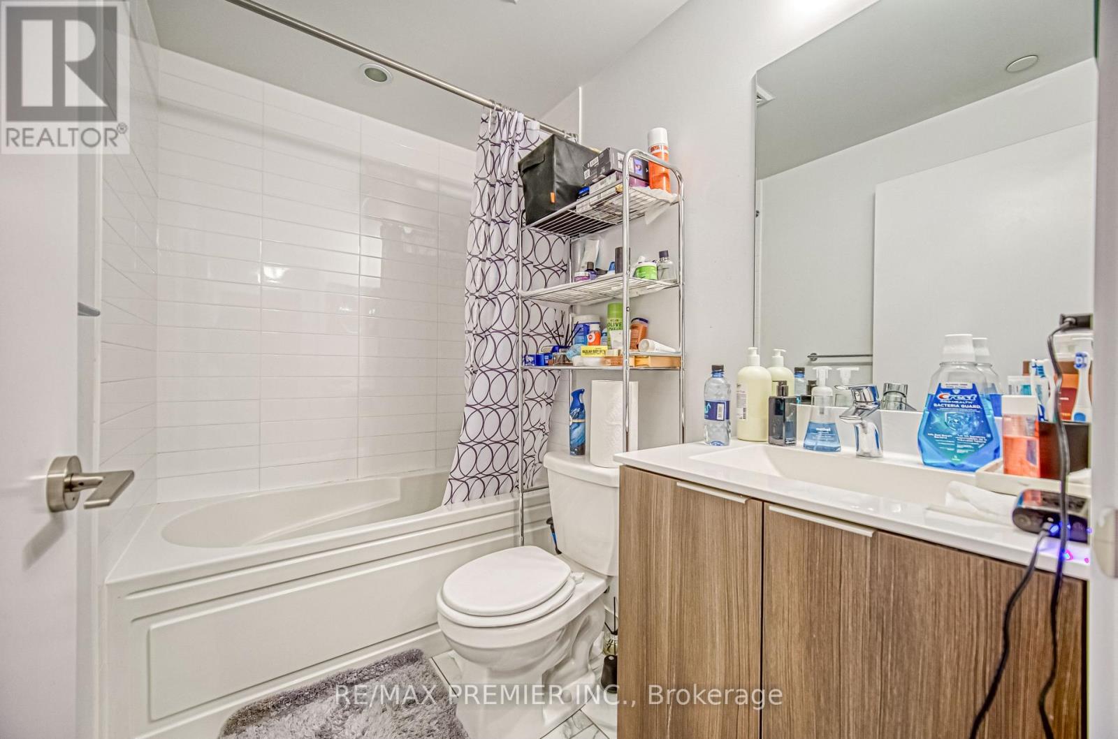 2712 - 30 Shore Breeze Drive, Toronto, Ontario  M8V 0C7 - Photo 24 - W11909485