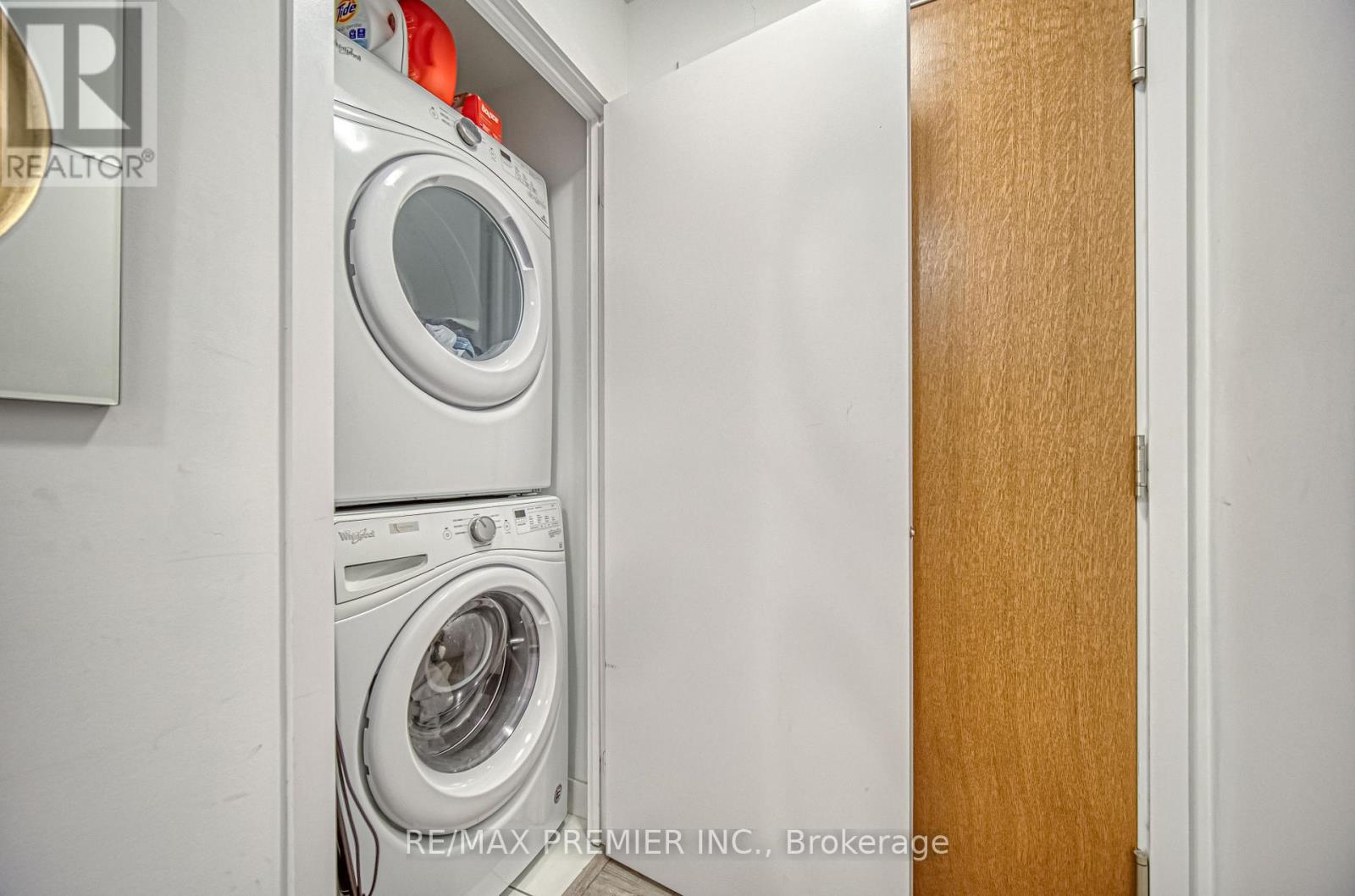 2712 - 30 Shore Breeze Drive, Toronto, Ontario  M8V 0C7 - Photo 26 - W11909485