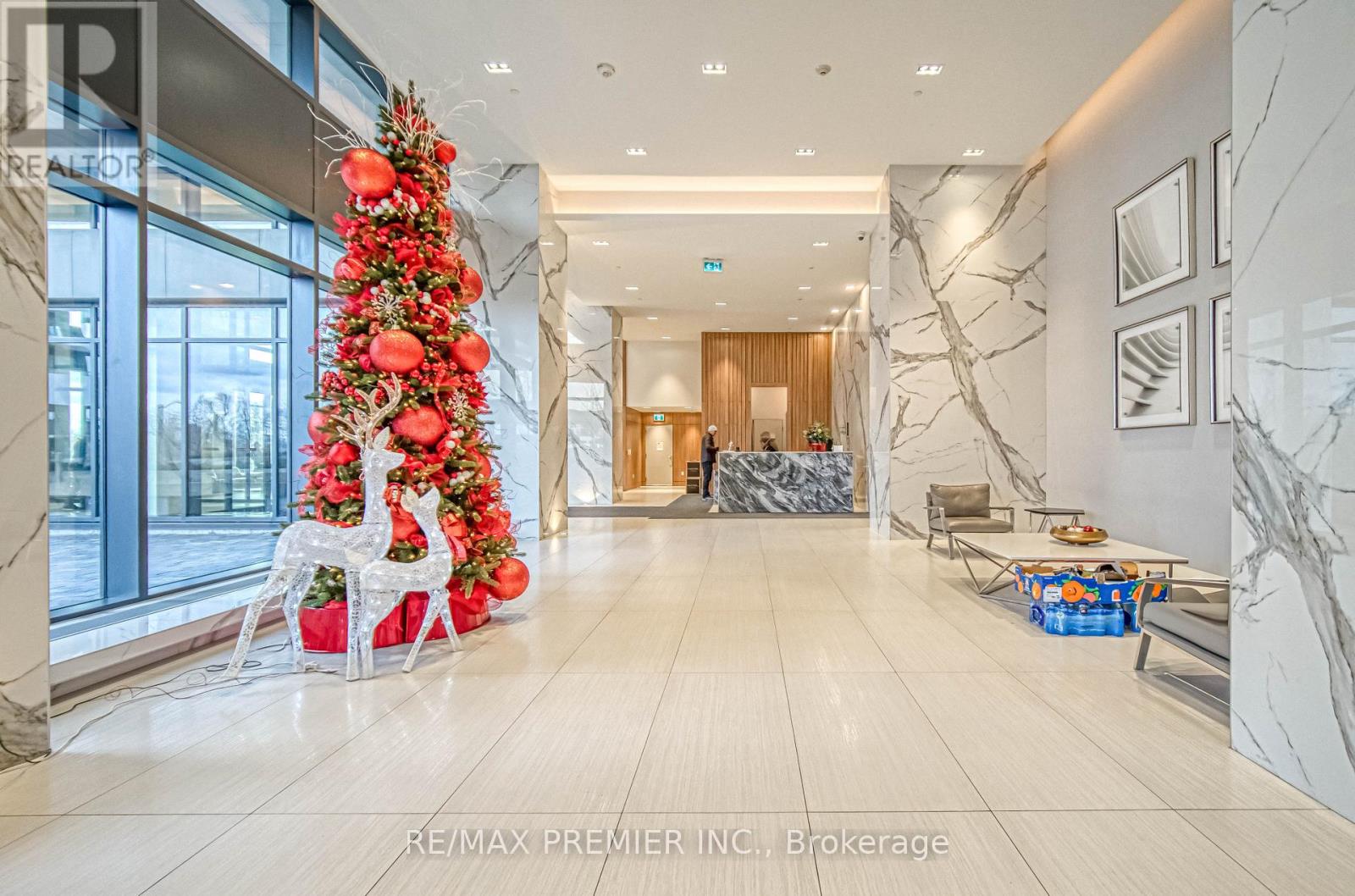 2712 - 30 Shore Breeze Drive, Toronto, Ontario  M8V 0C7 - Photo 7 - W11909485