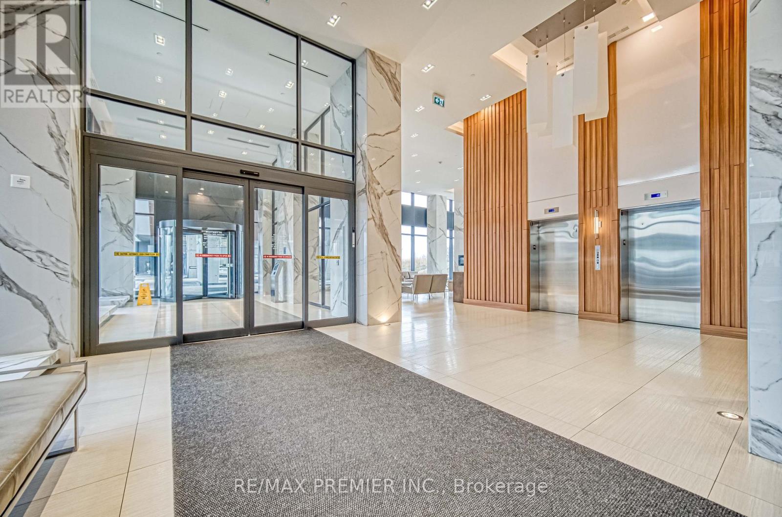 2712 - 30 Shore Breeze Drive, Toronto, Ontario  M8V 0C7 - Photo 9 - W11909485