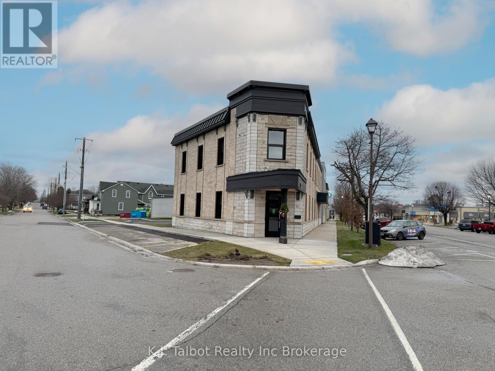 51 Kingston Street, Goderich, Ontario  N7A 3K2 - Photo 6 - X10779849